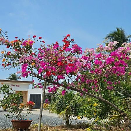 Nha Nghi Truc May Ben Tre Exterior photo